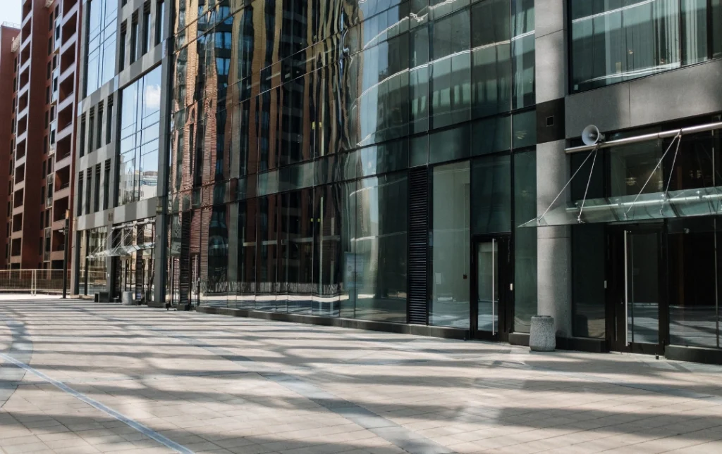 High-Rise Exterior Cleaning Services Banner